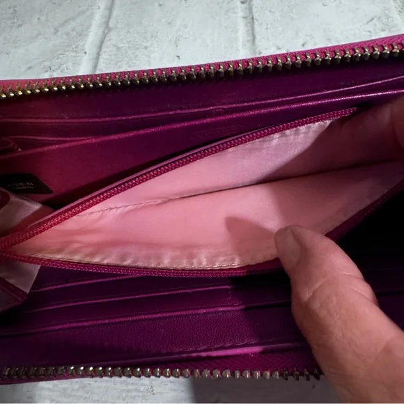 Coach Pink Signature Wallet with Zip-Around Closure - Picture 5 of 12
